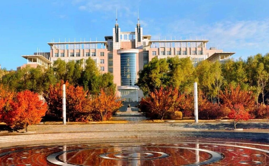 一把“标尺”量到底